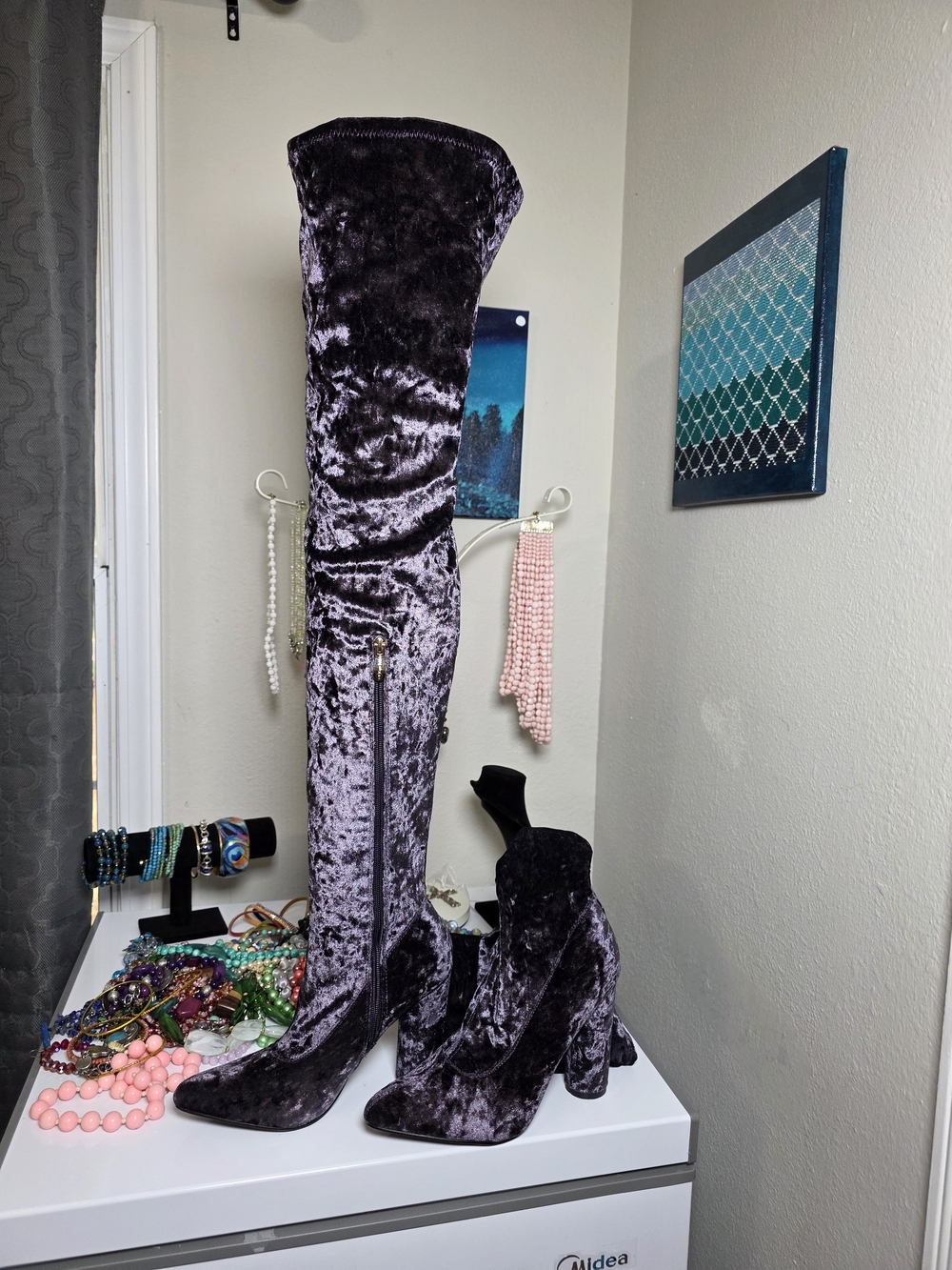 Cape Robin PAW-27 Purple Crushed Velvet Thigh High Chunky Heel Boots Sz 10